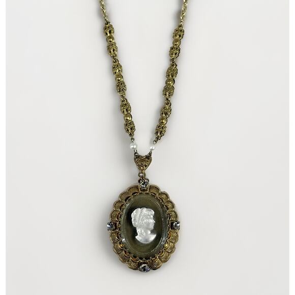 Vintage West Germany Gold Filigree Rhinestone Frosted Cameo Pendant Necklace - Picture 1 of 7